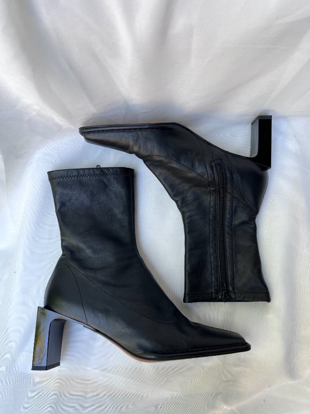 L'INTERVALLE Square Toe Black Ankle Boots